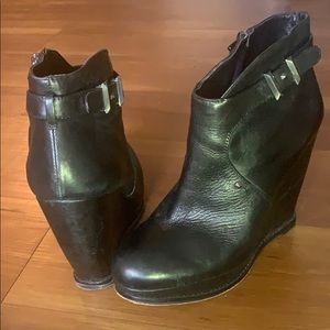 Women Boots